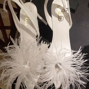 Elegant White Feathered Women's Heels